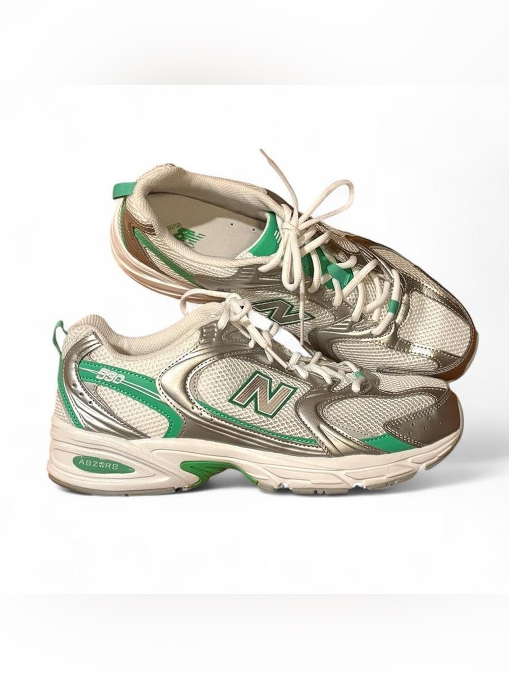 Worn once New Balance 530 white, silver and green shoes